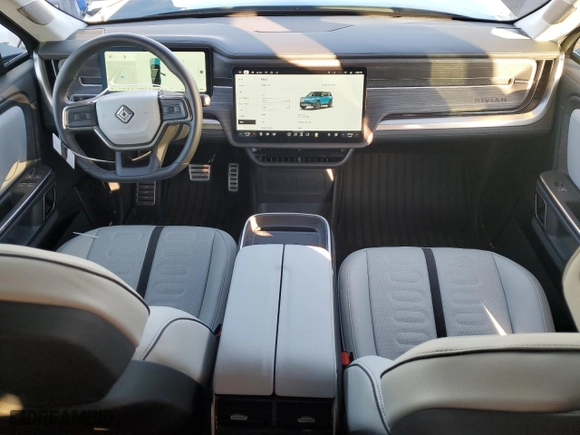 2023 Rivian R1S Adventure with VIN 7PDSGBBA7PN024128, listed as a Copart auction lot 81747104 with 8,444 mi miles and Salvage Title. Bid and sale history available at carsss.com. Image 8.