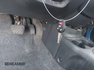 2016 Nissan Versa SV z VIN 3N1CN7AP9GL840460, wystawiony jako IAAI lot #41451719 z przebiegiem Nie podano mil oraz . Historia ofert i sprzedaży dostępna na DreamBid. Obrazek 11.