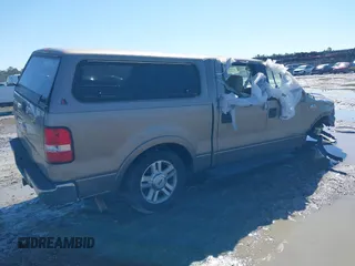 2004 Ford F-150 XLT with VIN 1FTPW12584KB15886, listed as a IAAI auction lot 41720147 with 226,881 mi miles. Bid and sale history available at carsss.com. Image 4.