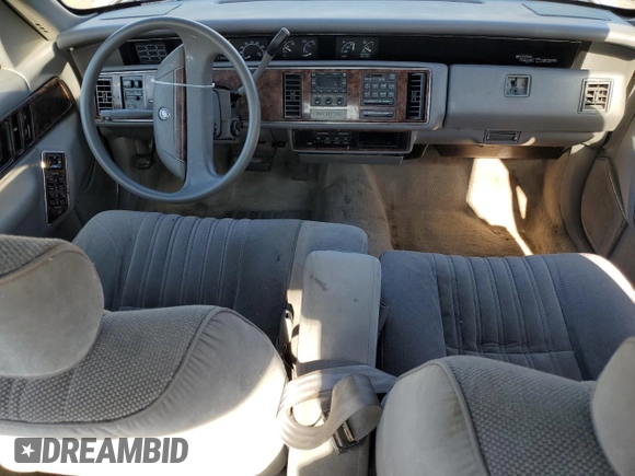 1993 Buick Regal with VIN 2G4WB54TXP1424270, listed as a Copart auction lot 41926734 with 114,102 mi miles and Salvage Title. Bid and sale history available at DreamBid. Image 8.
