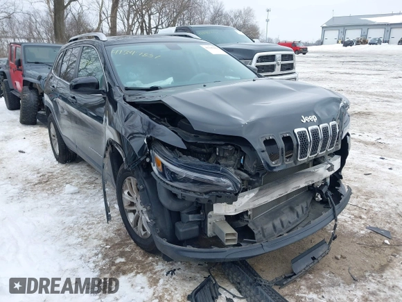 2019 Jeep Cherokee Latitude with VIN 1C4PJMCX6KD155434, listed as a IAAI auction lot 41347851 with 256,713 mi miles. Bid and sale history available at carsss.com. Image 1.