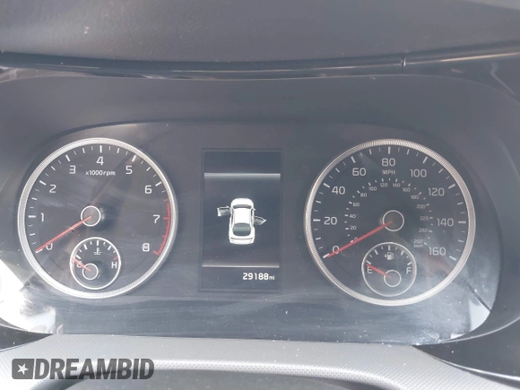 2023 Kia K5 LXS z VIN 5XXG14J25PG189448, wystawiony jako IAAI lot #42258739 z przebiegiem 29 188 mil mil oraz . Historia ofert i sprzedaży dostępna na DreamBid. Obrazek 7.