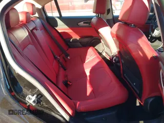 2018 Alfa Romeo Giulia Ti with VIN ZARFAECN5J7568934, listed as a IAAI auction lot 40881530 with 32,534 mi miles and . Bid and sale history available at DreamBid. Image 8.