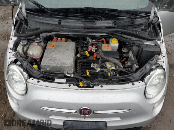 2014 FIAT 500e with VIN 3C3CFFGE8ET172792, listed as a Copart auction lot 43856805 with Not provided miles and Clean title. Bid and sale history available at DreamBid. Image 11.