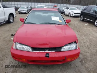 1997 Honda Accord LX with VIN 1HGCD5637VA145622, listed as a IAAI auction lot 41190021 with 326,395 mi miles and . Bid and sale history available at carsss.com. Image 12.