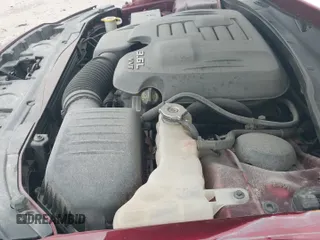 2018 Chrysler 300 S с VIN 2C3CCAGG9JH165415, выставлен на аукционе IAAI как лот 41336125 с пробегом 86 566 миль миль и . История ставок и продаж доступна на DreamBid. Изображение 15.