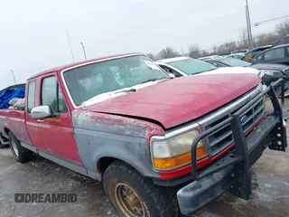 1994 Ford F-150 with VIN 1FTEX15H5RKA53591, listed as a IAAI auction lot 41404688 with 163,754 mi miles and . Bid and sale history available at DreamBid. Image 1.