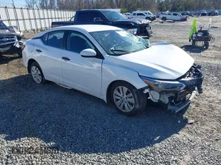 2024 Nissan Sentra S z VIN 3N1AB8BV9RY213847, wystawiony jako IAAI lot #41744540 z przebiegiem Nie podano mil oraz . Historia ofert i sprzedaży dostępna na DreamBid. Obrazek 1.