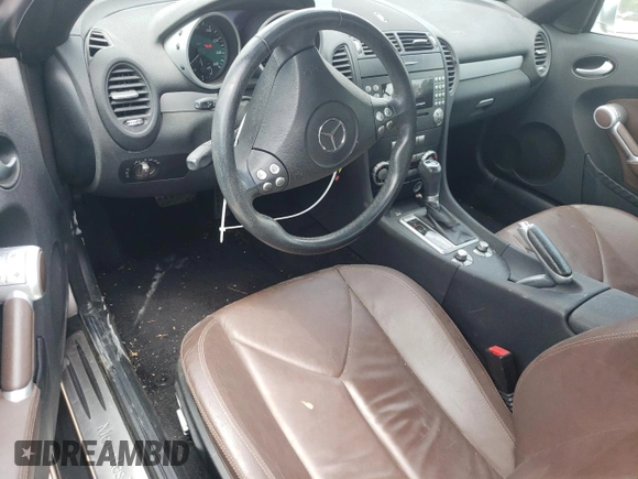 2005 Mercedes-Benz SLK 230/320 with VIN WDBWK56F95F025138, listed as a Copart auction lot 55011125 with 43,291 mi miles and Salvage title. Bid and sale history available at DreamBid. Image 8.