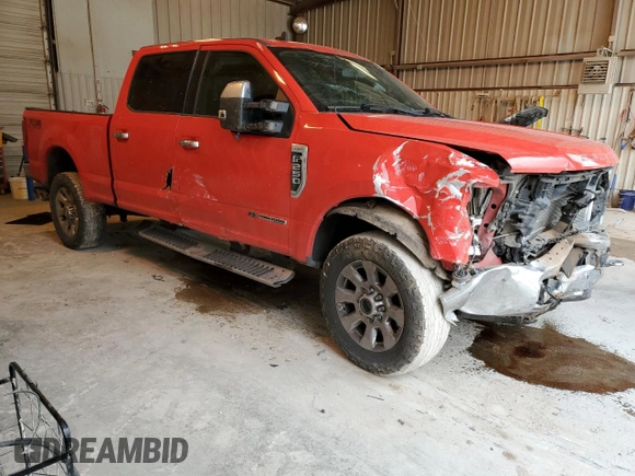 2019 Ford Super Duty F-250 SRW XL with VIN 1FT7W2BT9KEC06567, listed as a Copart auction lot 47051345 with 301,577 mi miles and Salvage Title. Bid and sale history available at carsss.com. Image 4.