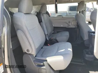 2021 Toyota Sienna LE with VIN 5TDKRKEC5MS042888, listed as a Copart auction lot 49702595 with 109,522 mi miles and Salvage Title. Bid and sale history available at carsss.com. Image 11.