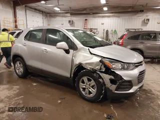 2019 Chevrolet Trax LS with VIN 3GNCJKSB7KL273602, listed as a IAAI auction lot 41391193 with 50,280 mi miles. Bid and sale history available at carsss.com. Image 1.