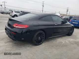 2019 Mercedes-Benz C 300 z VIN WDDWJ8DBXKF784453, wystawiony jako Copart lot #55414525 z przebiegiem 51 374 mil mil oraz Szkoda całkowita • Salvage title. Historia ofert i sprzedaży dostępna na DreamBid. Obrazek 3.