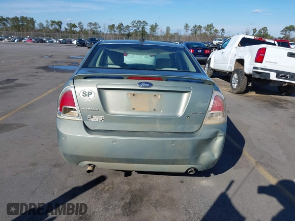2008 Ford Fusion SE with VIN 3FAHP07198R157752, listed as a IAAI auction lot 41229136 with 270,715 mi miles and . Bid and sale history available at DreamBid. Image 17.