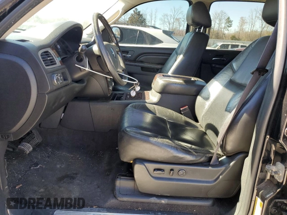 2011 GMC Yukon XL Denali with VIN 1GKS2MEFXBR261324, listed as a Copart auction lot 47855935 with 153,535 mi miles and Clean Title. Bid and sale history available at carsss.com. Image 7.