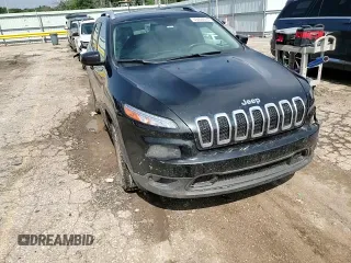 2016 Jeep Cherokee Latitude with VIN 1C4PJMCS6GW256117, listed as a Copart auction lot 59400015 with 152,279 mi miles and Salvage title. Bid and sale history available at DreamBid. Image 14.