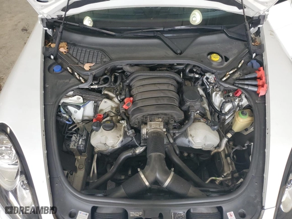 2016 Porsche Panamera 4 with VIN WP0AA2A70GL001232, listed as a Copart auction lot 66872964 with 42,702 mi miles and Salvage Title. Bid and sale history available at carsss.com. Image 11.
