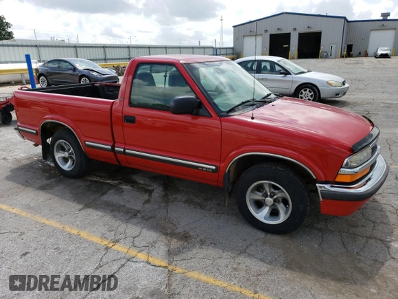 1998 Chevrolet S-10 with VIN 1GCCS14X7WK254161, listed as a Copart auction lot 55741164 with 91,705 mi miles and Salvage Title. Bid and sale history available at carsss.com. Image 4.