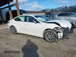2019 Lexus ES 350 z VIN 58ABZ1B15KU046904, wystawiony jako IAAI lot #41585313 z przebiegiem 105 650 mil mil oraz . Historia ofert i sprzedaży dostępna na DreamBid. Obrazek 1.