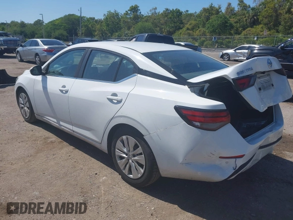 2020 Nissan Sentra S with VIN 3N1AB8BVXLY207174, listed as a IAAI auction lot 42058963 with 133,458 mi miles. Bid and sale history available at carsss.com. Image 3.
