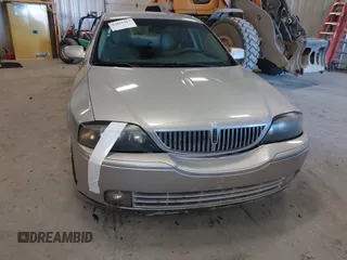2004 Lincoln LS w/Luxury Pkg with VIN 1LNHM86S24Y685894, listed as a IAAI auction lot 42011467 with 148,427 mi miles. Bid and sale history available at carsss.com. Image 6.