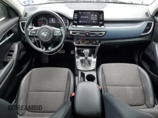 2021 Kia Seltos S with VIN KNDEU2AA4M7129983, listed as a Copart auction lot 55466665 with 65,209 mi miles and Salvage Title. Bid and sale history available at DreamBid. Image 8.