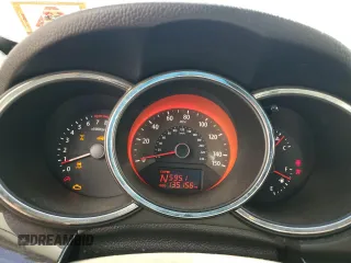 2012 Kia Sorento SX with VIN 5XYKWDA29CG255081, listed as a Copart auction lot 77253214 with 135,156 mi miles and Salvage Title. Bid and sale history available at carsss.com. Image 9.