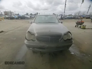 2006 Mercedes-Benz C 280 Luxury with VIN WDBRF54H36A908382, listed as a Copart auction lot 48197845 with 128,420 mi miles and Salvage Title. Bid and sale history available at DreamBid. Image 10.
