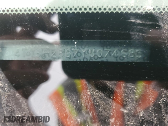2000 Toyota Avalon XL z VIN 4T1BF28B7YU074685, wystawiony jako Copart lot #54523145 z przebiegiem 172 258 mil mil oraz Szkoda całkowita • Salvage title. Historia ofert i sprzedaży dostępna na DreamBid. Obrazek 13.