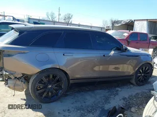 2019 Land Rover Range Rover Velar R-Dynamic SE with VIN SALYL2EVXKA799298, listed as a IAAI auction lot 41690682 with 113,540 mi miles and . Bid and sale history available at DreamBid. Image 14.