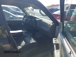 2003 Ford Explorer Sport Trac XLS с VIN 1FMZU67E63UC46723, выставлен на аукционе IAAI как лот 42404152 с пробегом 120 551 миль миль и . История ставок и продаж доступна на DreamBid. Изображение 5.