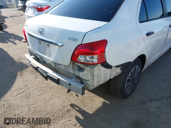 2007 Toyota Yaris with VIN JTDBT923671130414, listed as a IAAI auction lot 42141373 with 231,904 mi miles and . Bid and sale history available at DreamBid. Image 6.