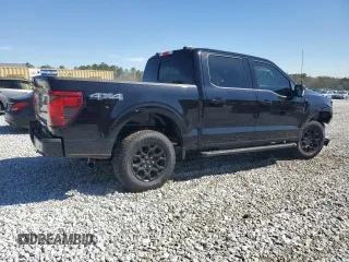 2024 Ford F-150 XLT with VIN 1FTFW3L55RKF60213, listed as a Copart auction lot 50526705 with 829 mi miles and Salvage Title. Bid and sale history available at carsss.com. Image 3.