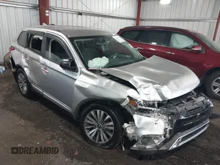 2020 Mitsubishi Outlander ES z VIN JA4AD2A38LZ019080, wystawiony jako IAAI lot #42545904 z przebiegiem 101 691 mil mil oraz . Historia ofert i sprzedaży dostępna na DreamBid. Obrazek 1.