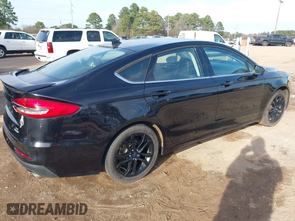 2020 Ford Fusion SE with VIN 3FA6P0HD9LR227405, listed as a IAAI auction lot 41724391 with 51,575 mi miles. Bid and sale history available at carsss.com. Image 4.
