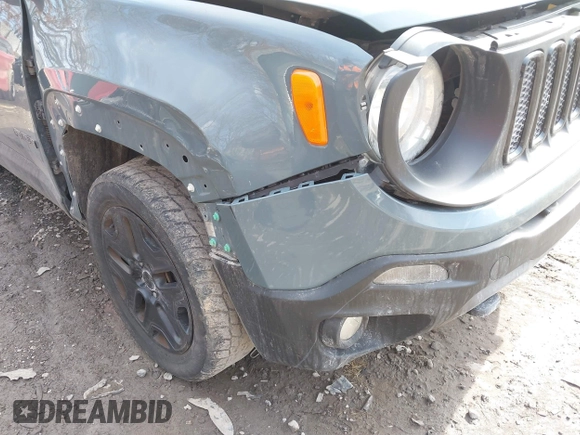 2018 Jeep Renegade Sport with VIN ZACCJBAB2JPH56754, listed as a IAAI auction lot 41541555 with 141,616 mi miles. Bid and sale history available at carsss.com. Image 20.