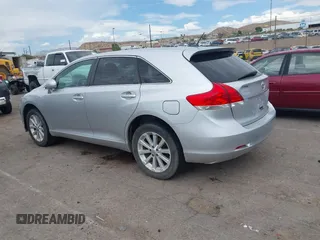 2012 Toyota Venza LE z VIN 4T3BA3BB9CU032550, wystawiony jako IAAI lot #42532490 z przebiegiem 151 369 mil mil oraz . Historia ofert i sprzedaży dostępna na DreamBid. Obrazek 3.