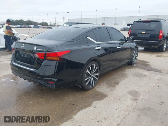 2019 Nissan Altima 2.5 Platinum with VIN 1N4BL4FV2KC207507, listed as a IAAI auction lot 41537675 with 69,872 mi miles. Bid and sale history available at carsss.com. Image 4.