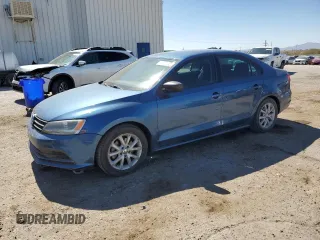 2015 Volkswagen Jetta SE z VIN 3VWD17AJ0FM418866, wystawiony jako Copart lot #58523195 z przebiegiem 115 481 mil mil oraz Szkoda całkowita • Salvage title. Historia ofert i sprzedaży dostępna na DreamBid. Obrazek 1.