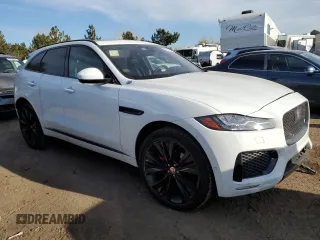 2019 Jaguar F-Pace S with VIN SADCM2FV6KA355093, listed as a Copart auction lot 81823914 with 46,984 mi miles and Salvage Title. Bid and sale history available at DreamBid. Image 4.