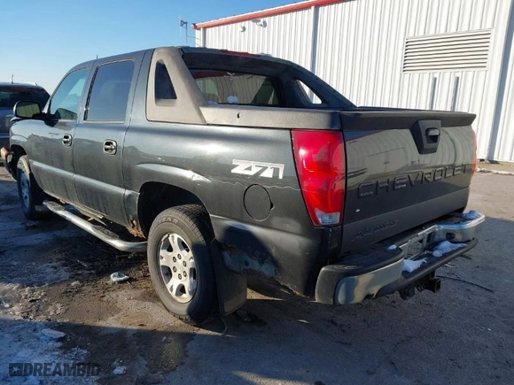 2005 Chevrolet Avalanche Z71 with VIN 3GNEK12ZX5G149494, listed as a IAAI auction lot 41316679 with 183,003 mi miles. Bid and sale history available at carsss.com. Image 3.