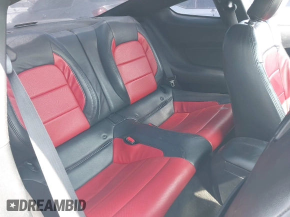 2015 Ford Mustang EcoBoost with VIN 1FA6P8TH4F5332918, listed as a IAAI auction lot 42357674 with 88,595 mi miles and . Bid and sale history available at DreamBid. Image 8.