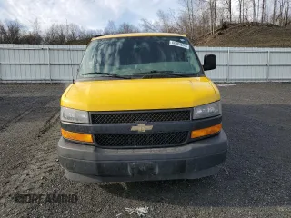 2018 Chevrolet Express Cargo Van with VIN 1GCWGAFG5J1316473, listed as a Copart auction lot 48440095 with 283,565 mi miles and Salvage Title. Bid and sale history available at carsss.com. Image 5.