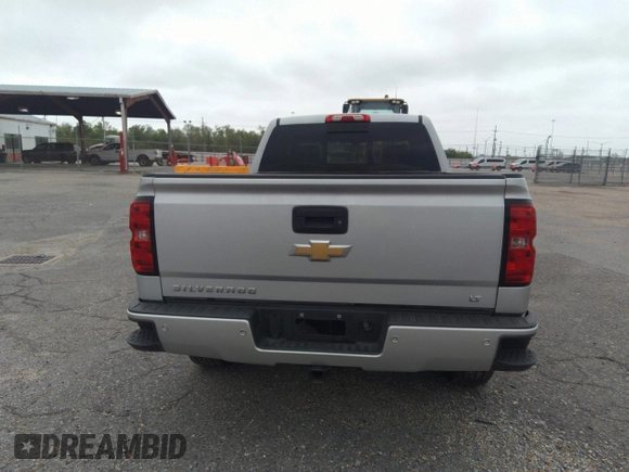 2016 Chevrolet Silverado 1500 LT with VIN 1GCVKREC2GZ199162, listed as a IAAI auction lot 41822321 with 92,493 mi miles. Bid and sale history available at carsss.com. Image 15.