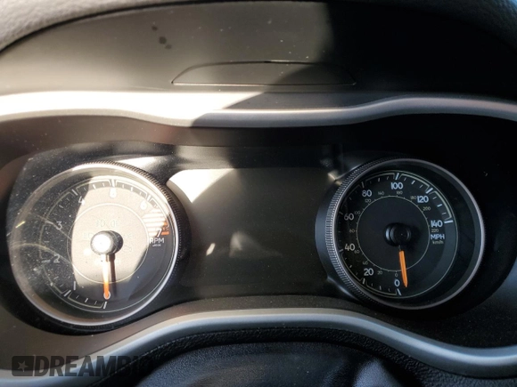 2018 Jeep Cherokee Trailhawk with VIN 1C4PJMBB0JD512787, listed as a Copart auction lot 48319185 with 0 mi miles and Salvage Title. Bid and sale history available at carsss.com. Image 9.