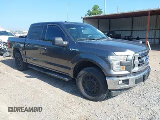 2017 Ford F-150 XL with VIN 1FTEW1CF3HFA12193, listed as a IAAI auction lot 39974210 with 104,743 mi miles. Bid and sale history available at carsss.com. Image 1.