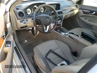 2015 Mercedes-Benz C 250 with VIN WDDGJ4HB8FG358171, listed as a Copart auction lot 49249085 with 106,497 mi miles and Clean Title. Bid and sale history available at DreamBid. Image 8.