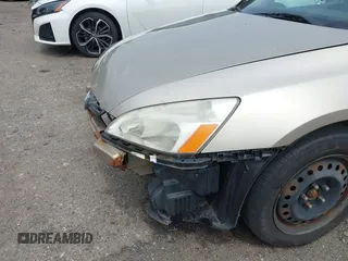 2004 Honda Accord LX z VIN 1HGCM66364A102992, wystawiony jako IAAI lot #42439906 z przebiegiem 218 423 mil mil oraz . Historia ofert i sprzedaży dostępna na DreamBid. Obrazek 6.
