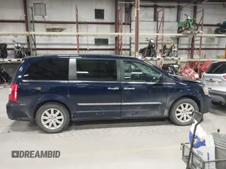 2016 Chrysler Town & Country Touring with VIN 2C4RC1BG2GR305711, listed as a IAAI auction lot 41984947 with 206,360 mi miles. Bid and sale history available at carsss.com. Image 13.