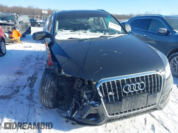 2016 Audi Q5 Premium Plus with VIN WA1L2AFP7GA139588, listed as a IAAI auction lot 41340630 with 115,655 mi miles. Bid and sale history available at carsss.com. Image 1.